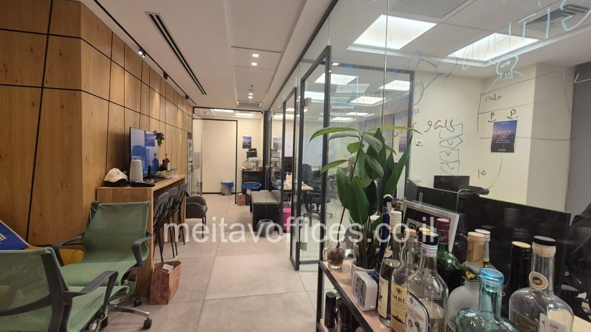 משרד להשכרה 147 מ”ר במגדל רסיטל