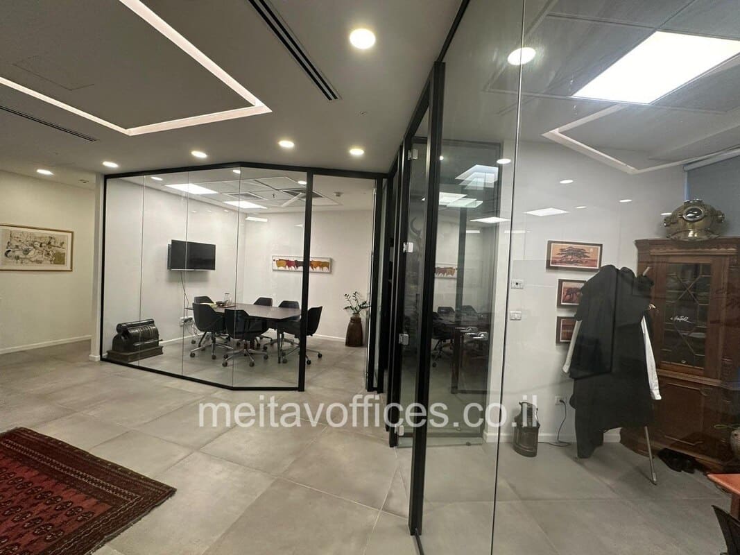 משרד להשכרה 135 מ”ר במגדל WE TLV