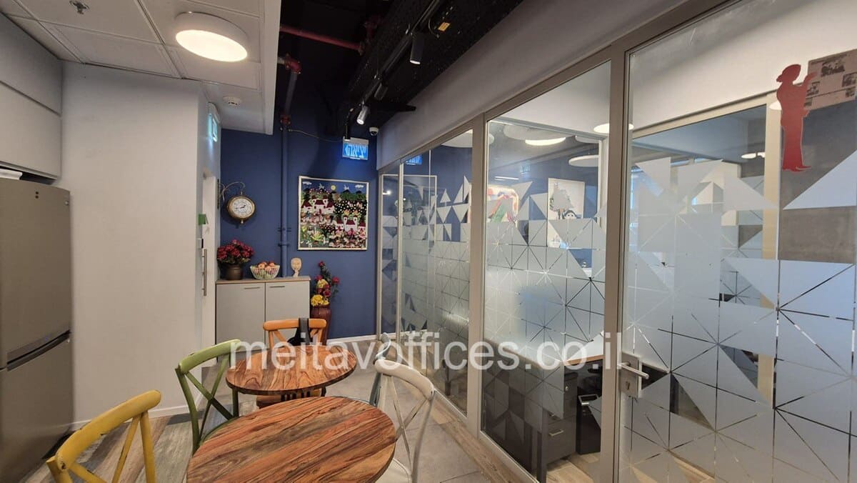 משרד להשכרה 378 מ”ר במגדל WE TLV